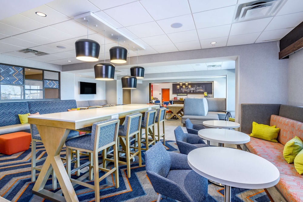 Hampton Inn by Hilton Bedford - photo 29