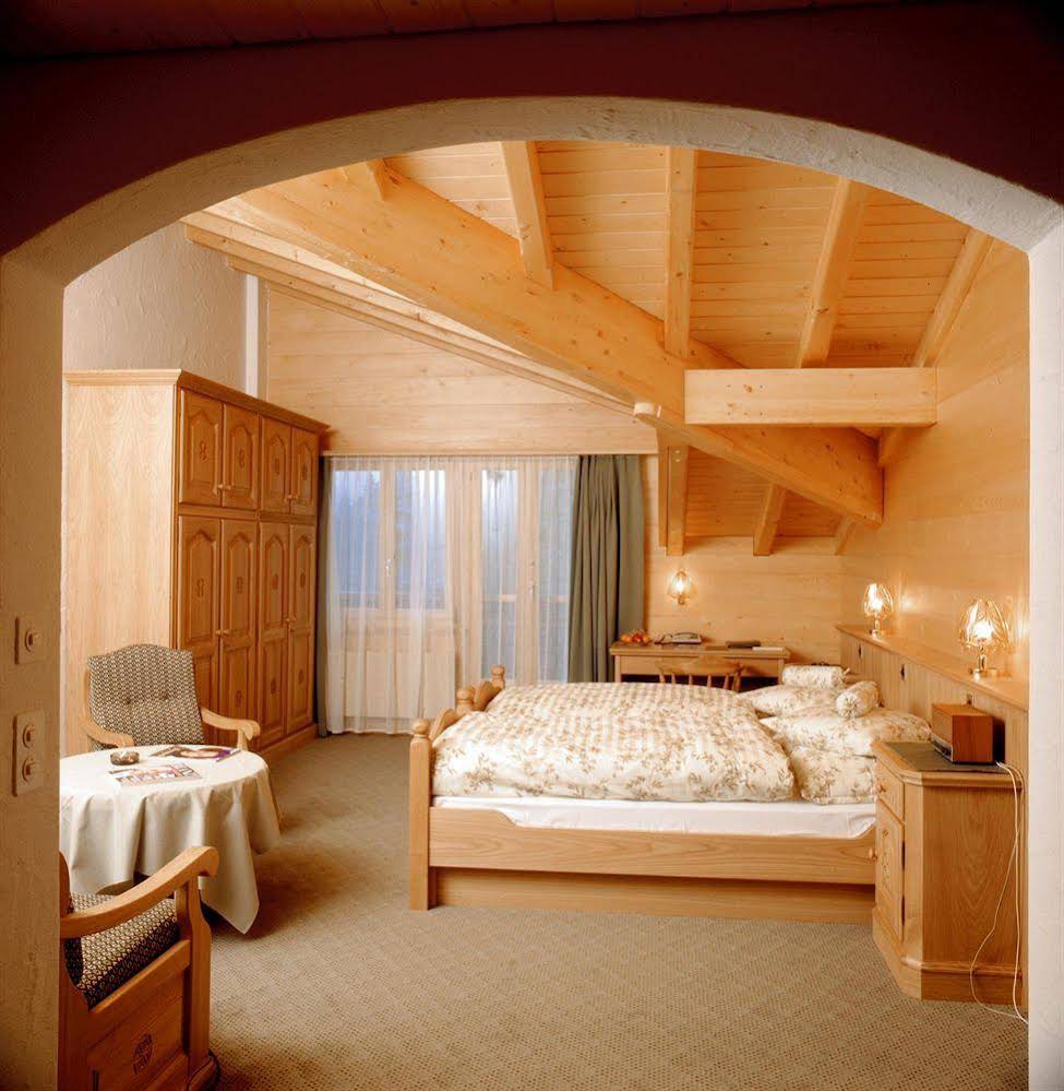 Hotel Waldhaus & Huldi