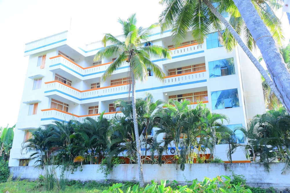 Oceanbay Ayurvedic Beach Resort - carbon neutral hotel in Neyyattinkara