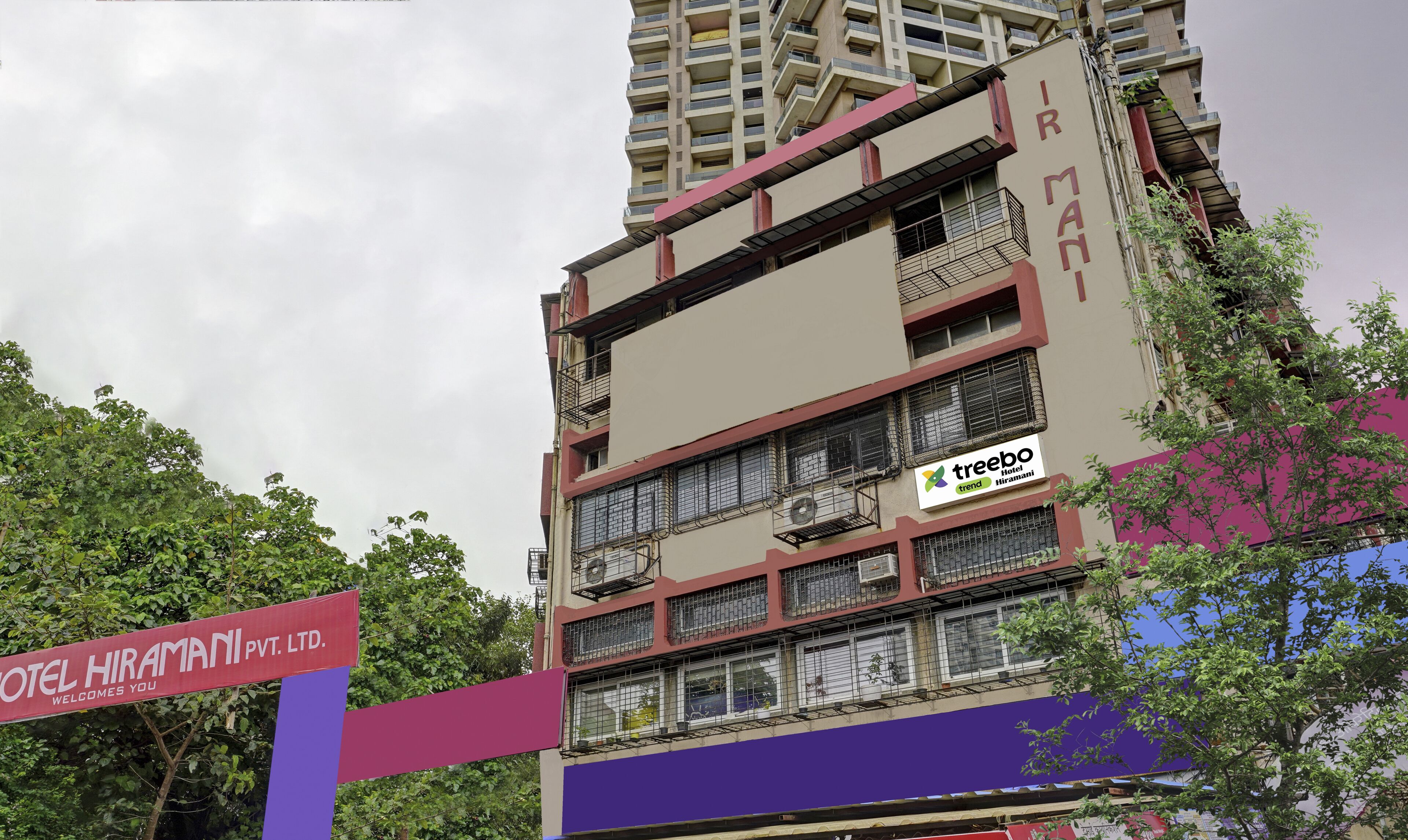 Treebo Hiramani Parel Lalbaug