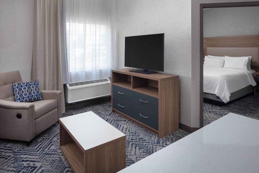 Candlewood Suites St Robert by IHG - photo 8
