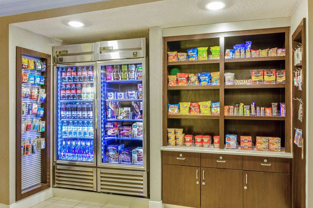 La Quinta Inn by Wyndham and Conference Center San Angelo - photo 56