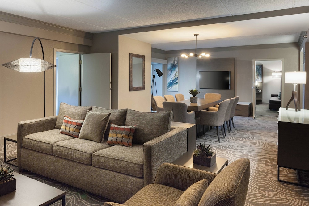 Marriott Savannah Riverfront - photo 9
