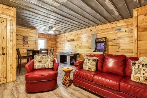 Sunshine Ridge Hot Tub Game Room WIFI 560 FREE tickets each paid day - photo 26