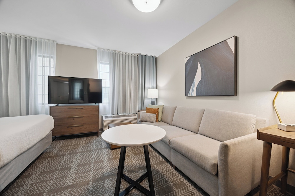 Staybridge Suites Sacramento Woodland - photo 59