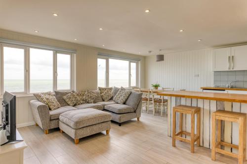 Granville Marina: Stunning sea view property with easy parking — 4-Star Luxury Hotel in Ramsgate, United Kingdom