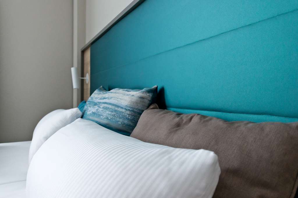 Arthotel ANA Living Stuttgart Double Bedroom