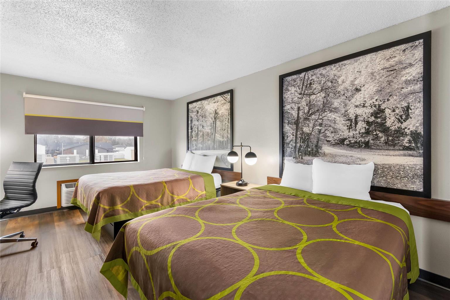 Super 8 by Wyndham Evansville East - photo 22
