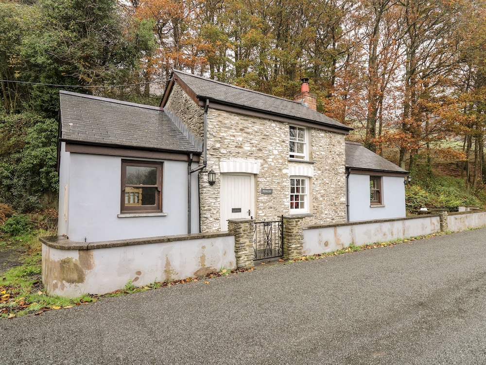 Penlon - carbon neutral hotel in Aberystwyth
