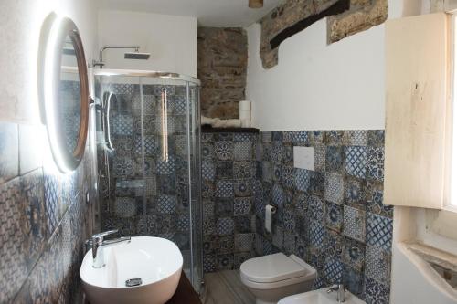 Al Borgo Maison — 4-Star Luxury Hotel in Oliveto Citra, Italy