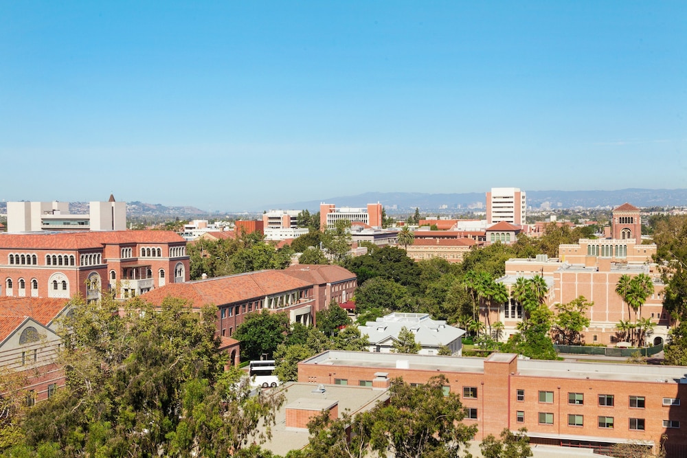 Usc Hotel - photo 40