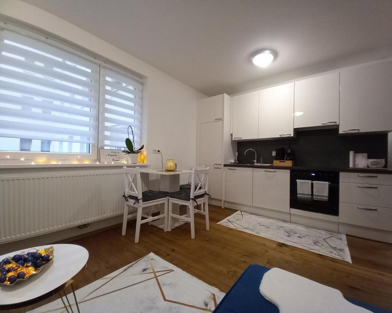 Lauro Apartment — 4-Star Luxury Hotel in Vienna, Austria