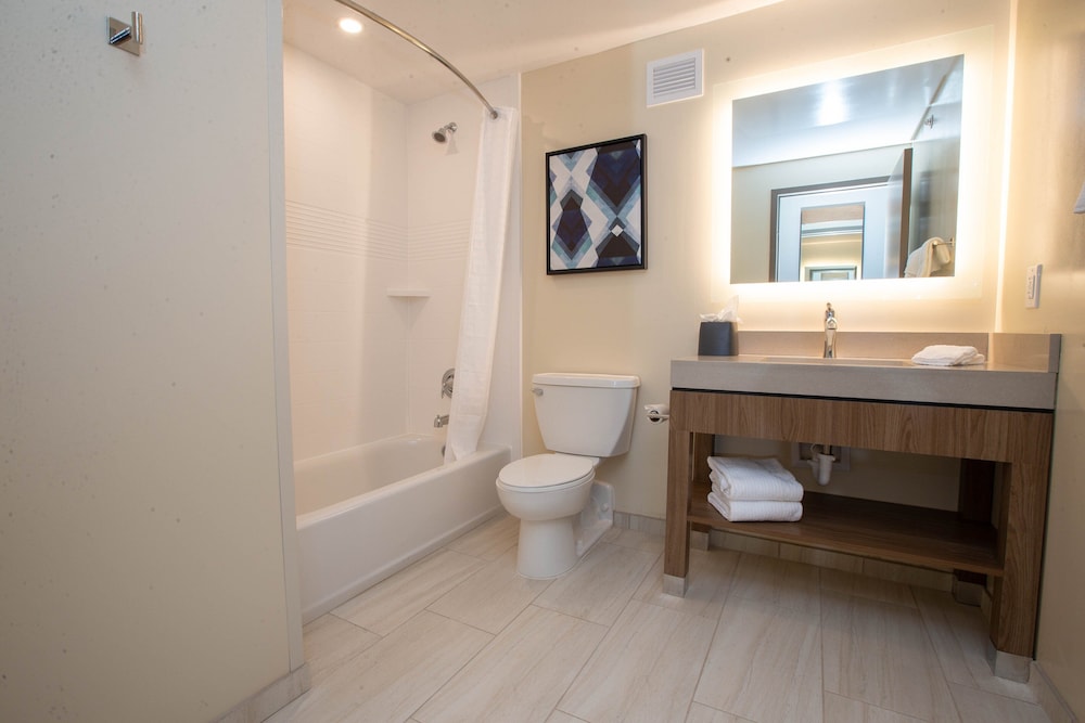 Candlewood Suites Cleveland South Independence by IHG - photo 22