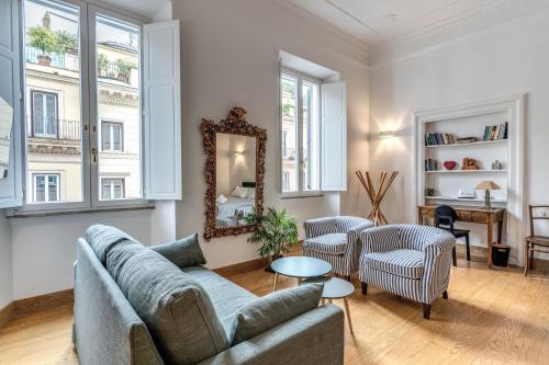 Corso charming suite — 4-Star Luxury Hotel in Rome, Italy
