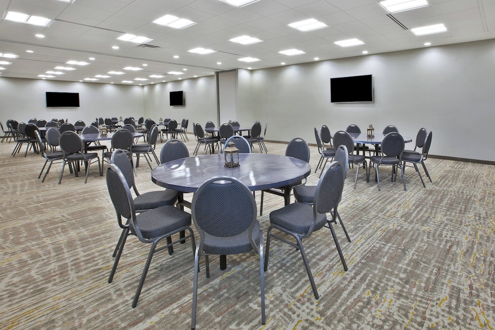 SpringHill Suites by Marriott Chattanooga North Ooltewah - photo 28