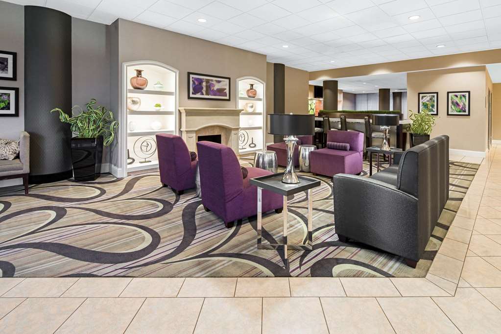 La Quinta Inn & Suites by Wyndham Buena Park - photo 6