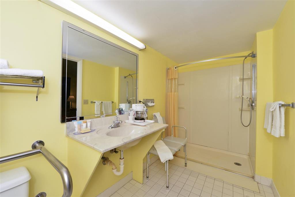 Americas Best Value Inn Satellite Beach Melbourne - photo 12