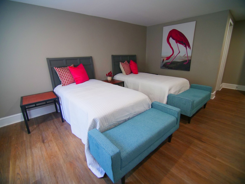 The Capitol Inn Tallahassee - photo 37