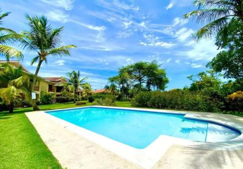 Luxury apto 3 rooms pool campo de golf. Cocotal — 4-Star Luxury Hotel in Punta Cana, Dominican Republic