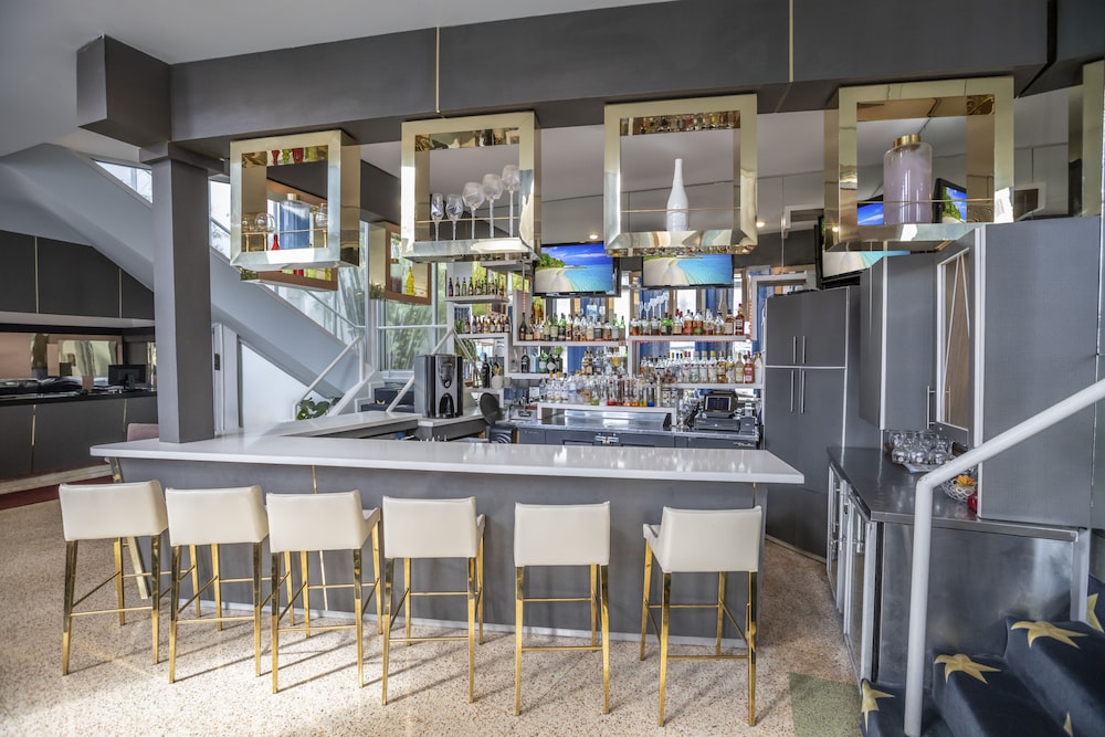 Catalina Hotel & Beach Club - photo 5