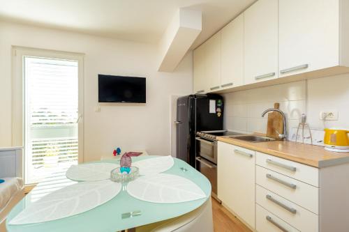 Two bedroom Sunny Suite