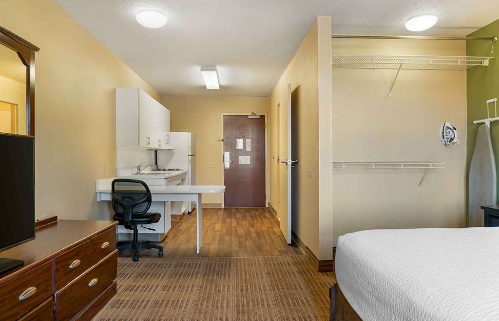 Extended Stay America Select Suites Detroit Novi Haggerty Rd - photo 11