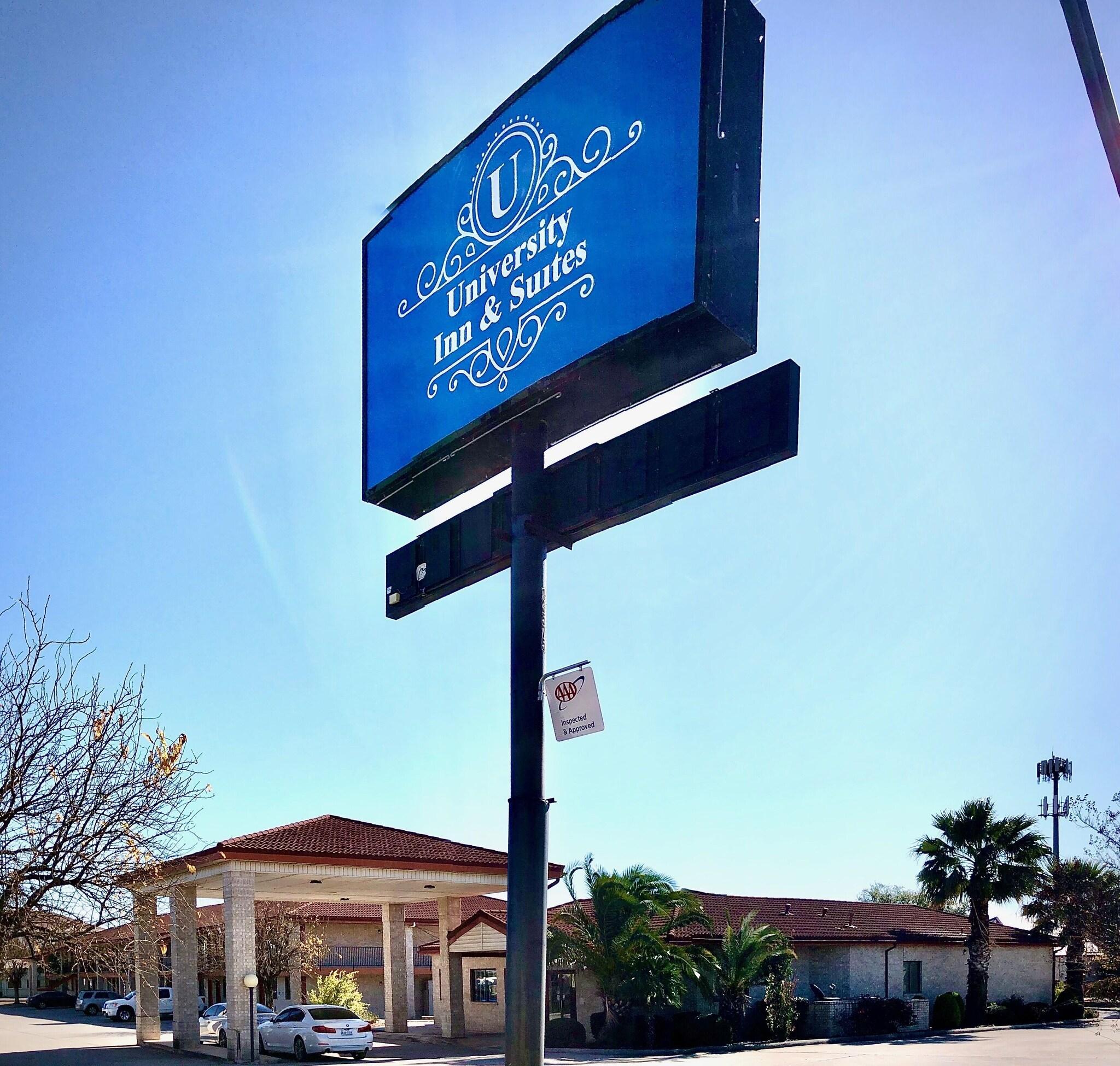 University Inn & Suites San Antonio - photo 2