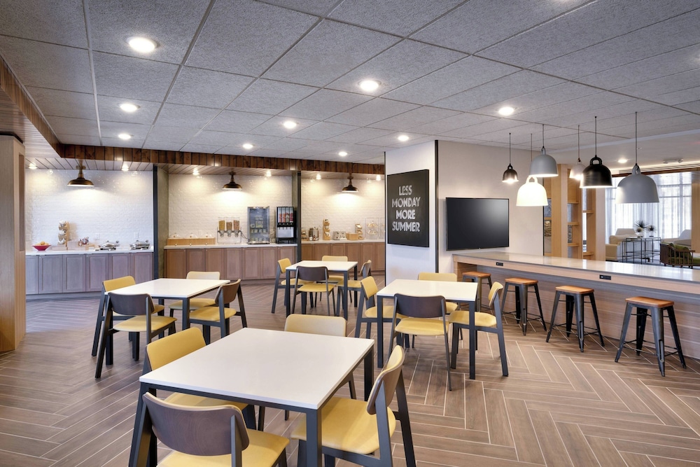 Fairfield by Marriott Inn & Suites Livingston Yellowstone - photo 29