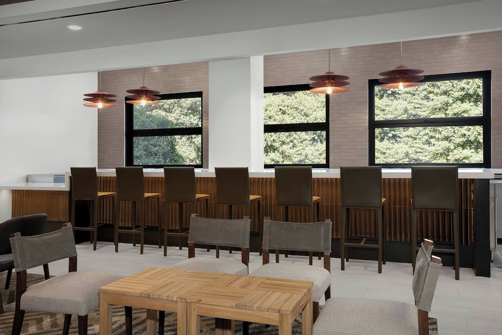 Courtyard Marriott Paso Robles - photo 35