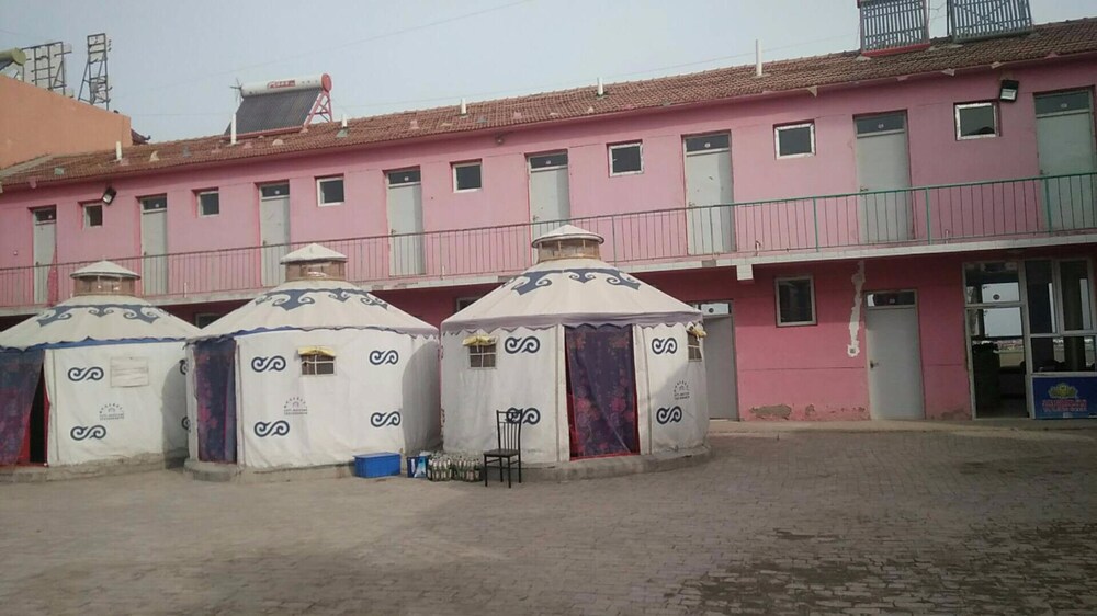 Fulaiyan Hotel — Zhangbei