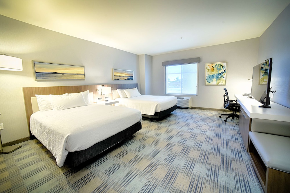 Hilton Garden Inn Santa Barbara Goleta - photo 19