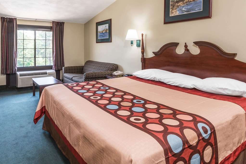 Super 8 by Wyndham West Greenwich Providence - photo 18