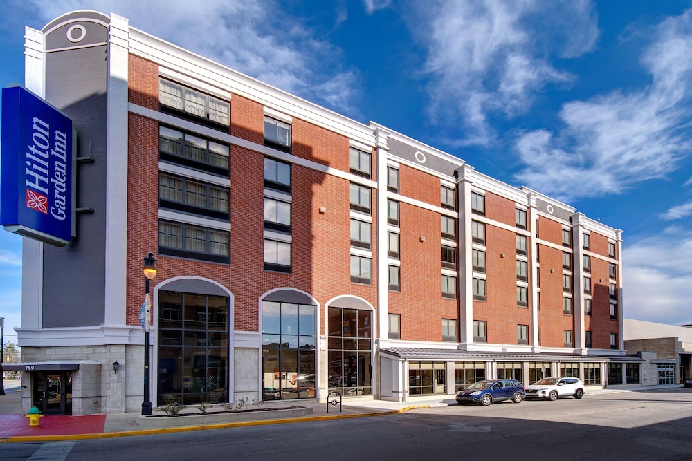 Hilton Garden Inn Terre Haute - photo 98