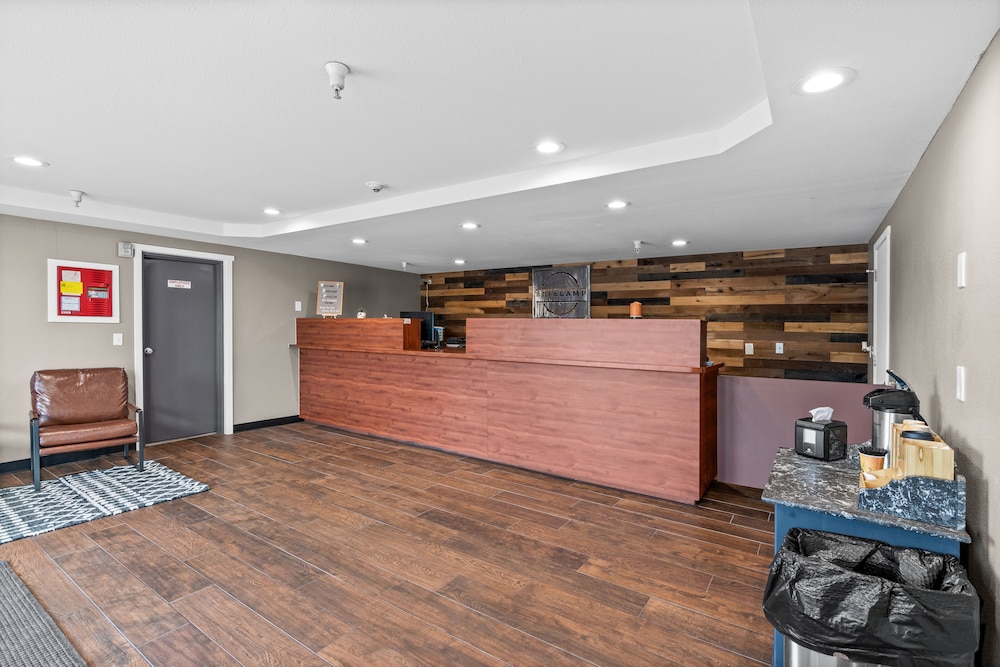 Basecamp Puyallup a Travelodge by Wyndham - photo 3