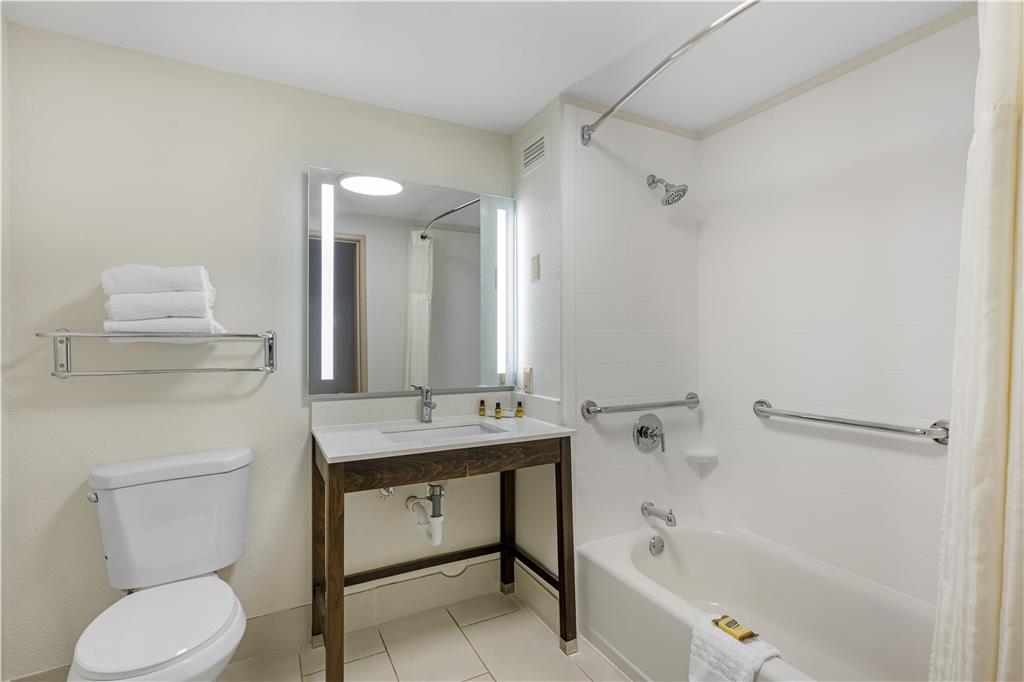 Best Western Plus York Hotel & Conference Center - photo 42
