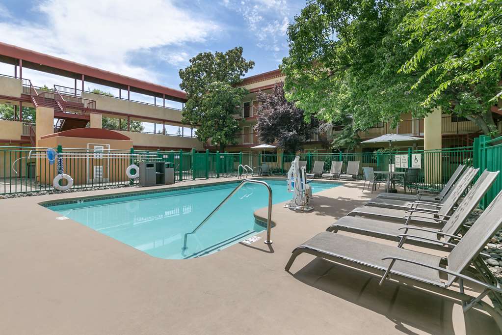 Best Western Plus Orchid Hotel & Suites - photo 6