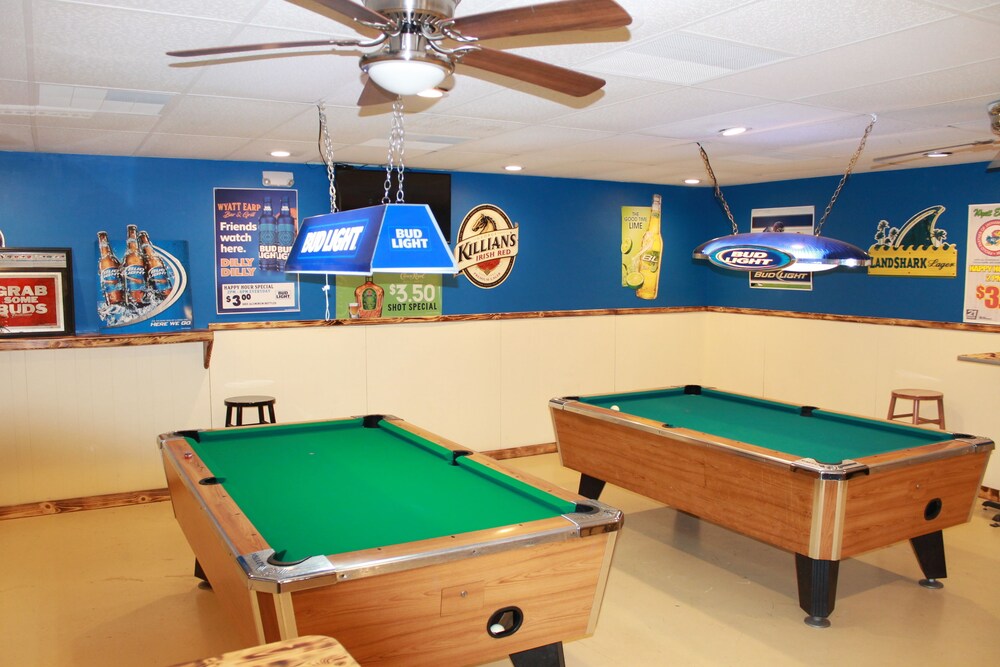 Wyatt Earp Hotel - photo 11