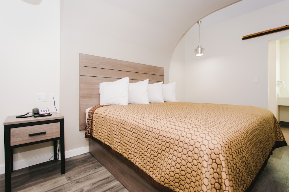 Palace Inn Louetta - photo 14