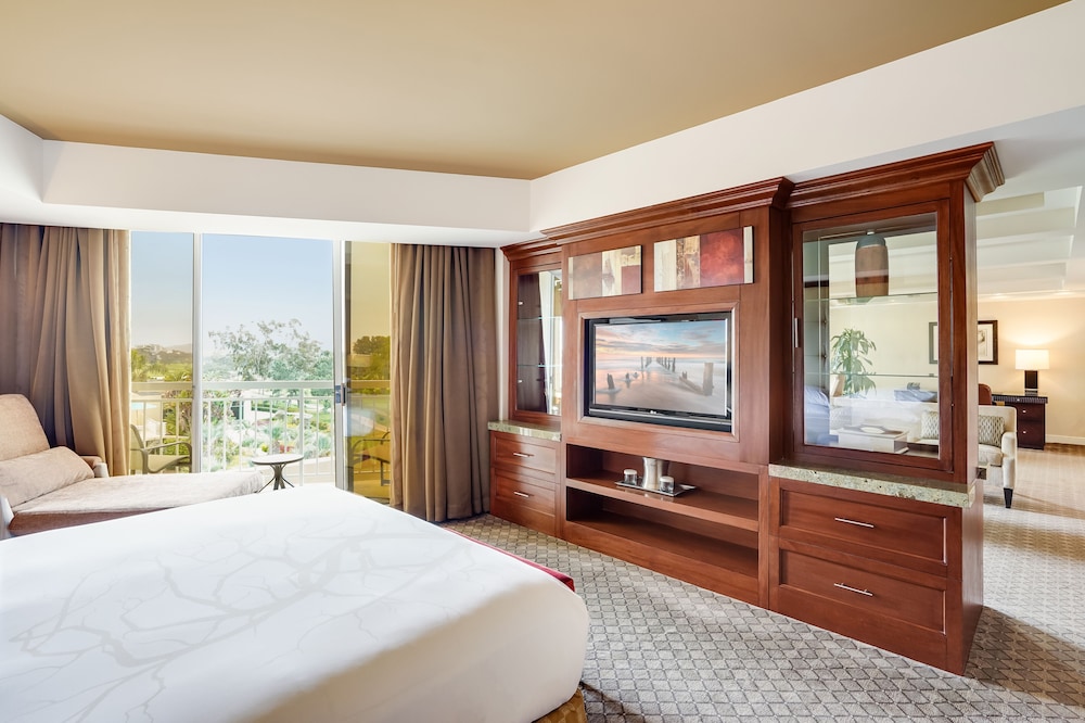 Hilton La Jolla Torrey Pines - photo 3