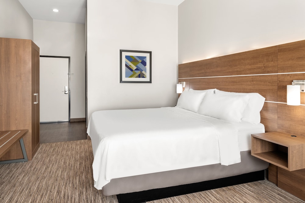Holiday Inn Express Hotel & Suites Graham by IHG - photo 17
