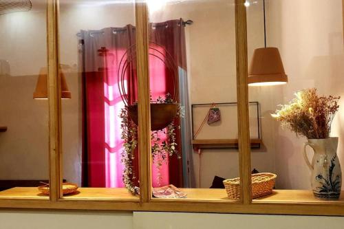 La Perle Rare Centre Ville in Sete, France