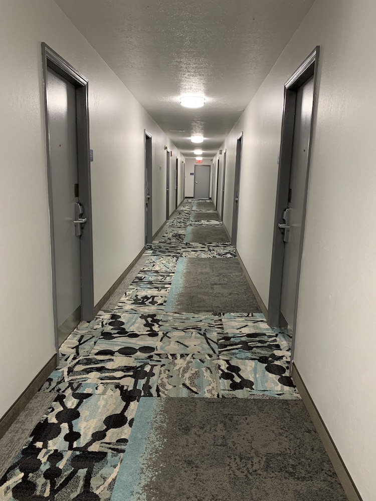 DuPont Suites - photo 15