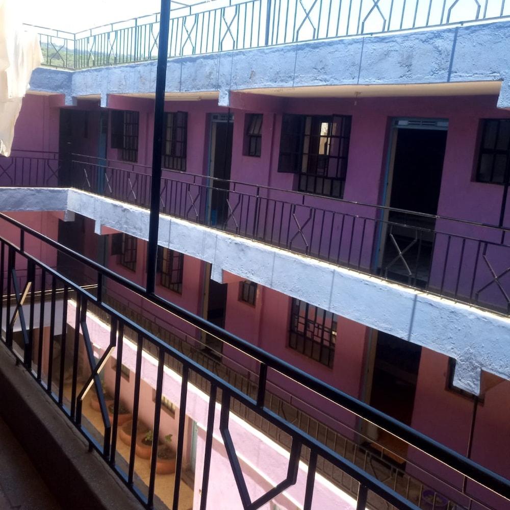 Esidai Hotel in Limuru, Kenya