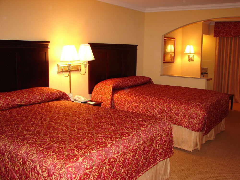 Regency Inn & Suites Altus OK - photo 8
