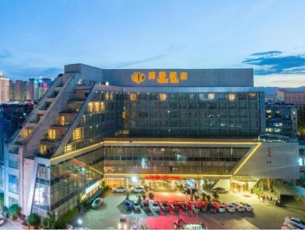 West Inn - carbon neutral hotel in Kunming