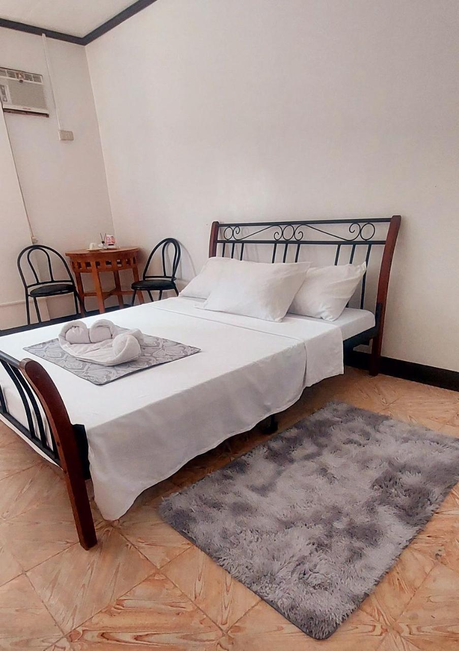 Lcthree Transient — hotel in Alaminos