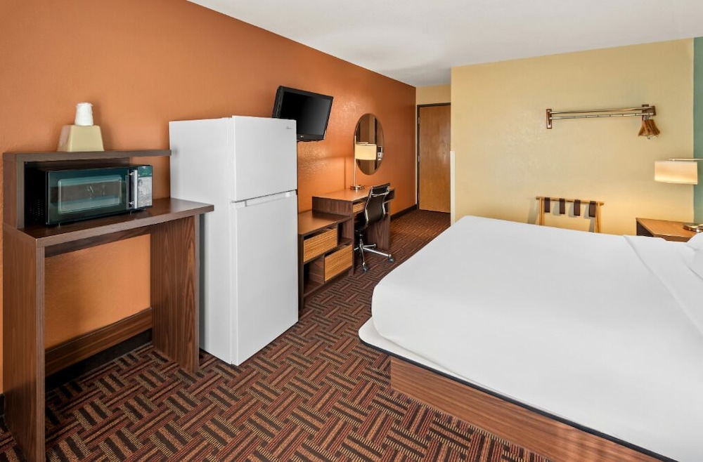 Rodeway Inn Effingham North - photo 6