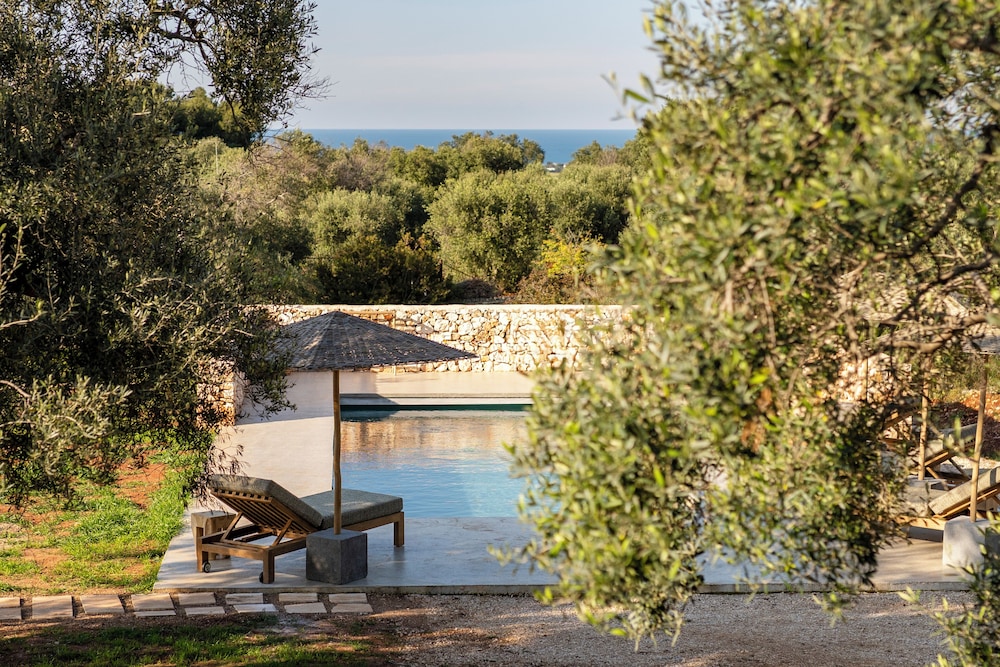 Botanico Villa & Suites — 4-Star Luxury Hotel in Carovigno, Italy