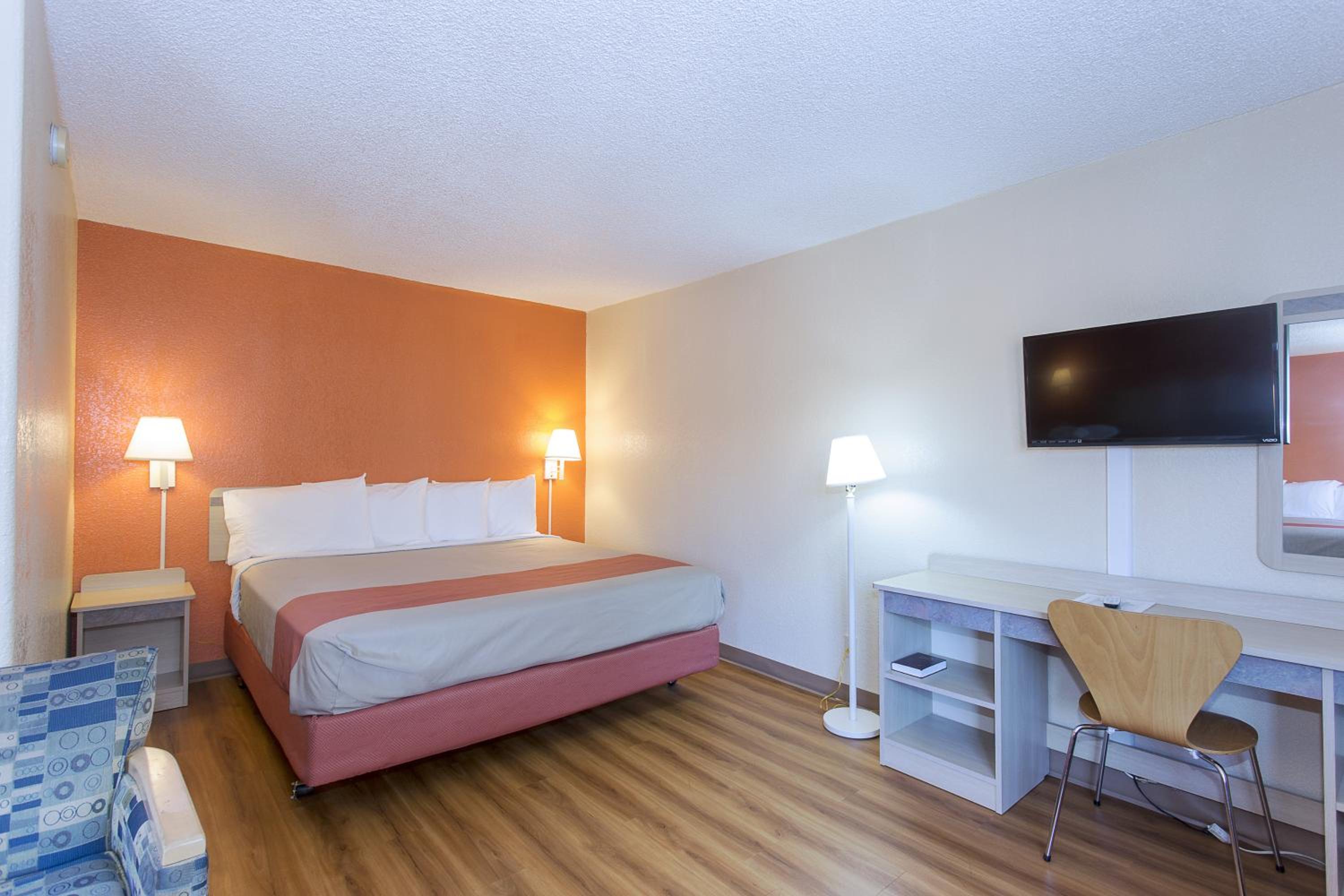 Cathedral Hill Hotel - photo 6