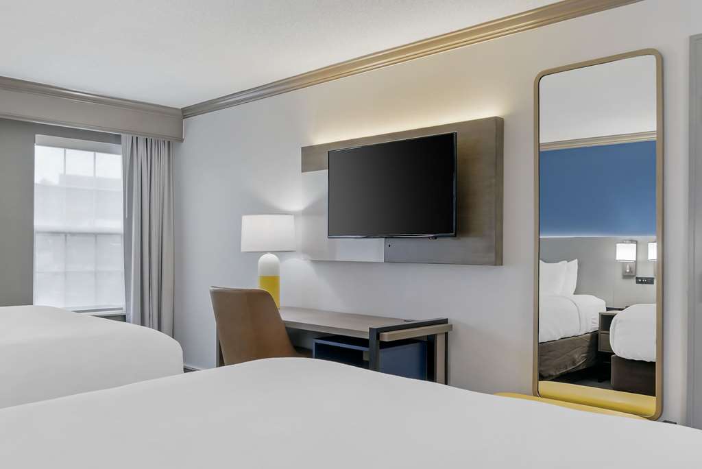 Comfort Inn Plainwell - photo 8